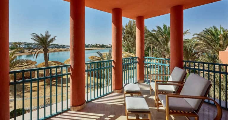 Sheraton_Miramar_Resort_El_Gouna_Terrace_3